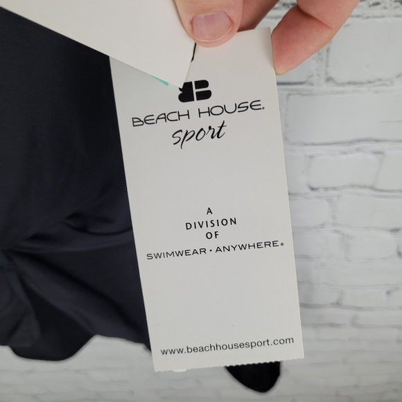 BEACH HOUSE SPORT | Vitality two-piece convertible tankini top swimsuit - Picture 7 of 15